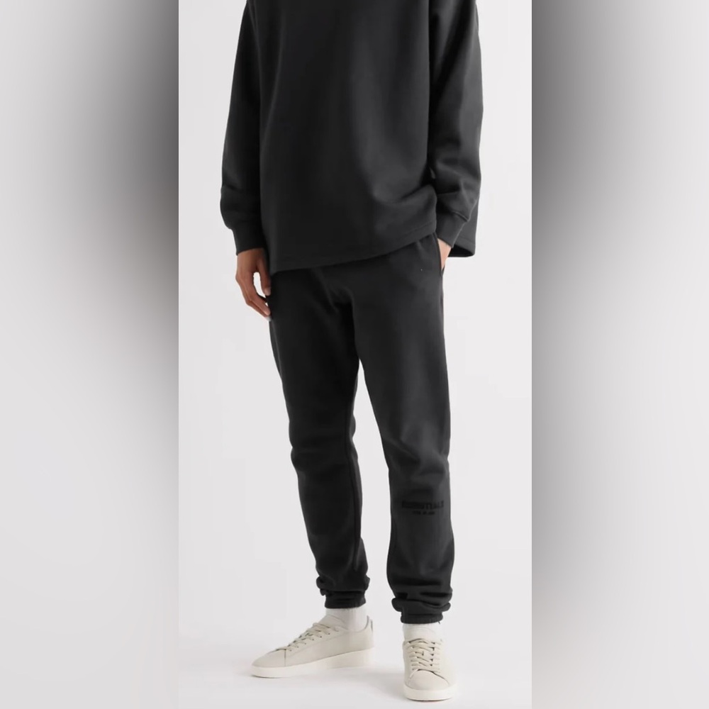 NWT Essentials Men's Black Stretch Lim Sweatpants Size XS